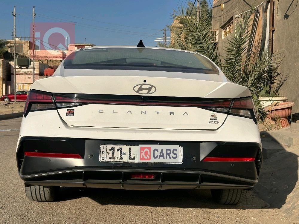 هيونداي النترا